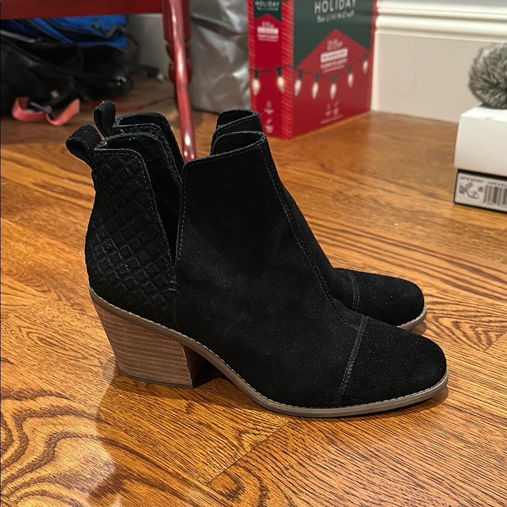 Black Suede Ankle Boots TOMS